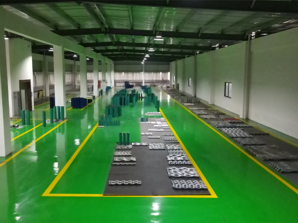 918������